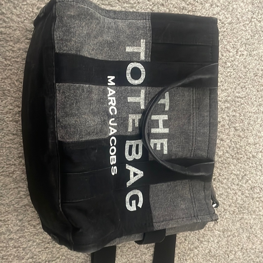 marc jacobs tote bag
